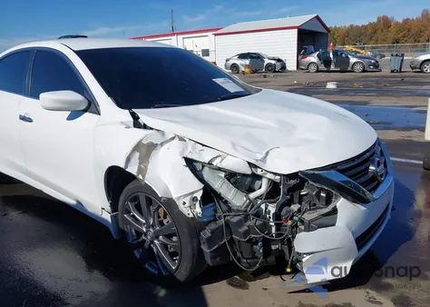 2018 Nissan Altima 2.5 Sr from USA, damaged, VIN 1N4AL3AP4JC151910
